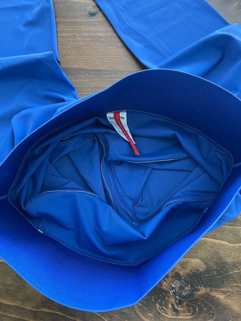 Women’s Betterme Set — image 5 of 8